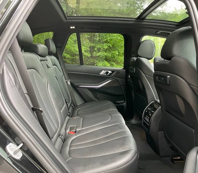 Used 2022 BMW X5 sDrive40i w/ Premium Package RWD image 17