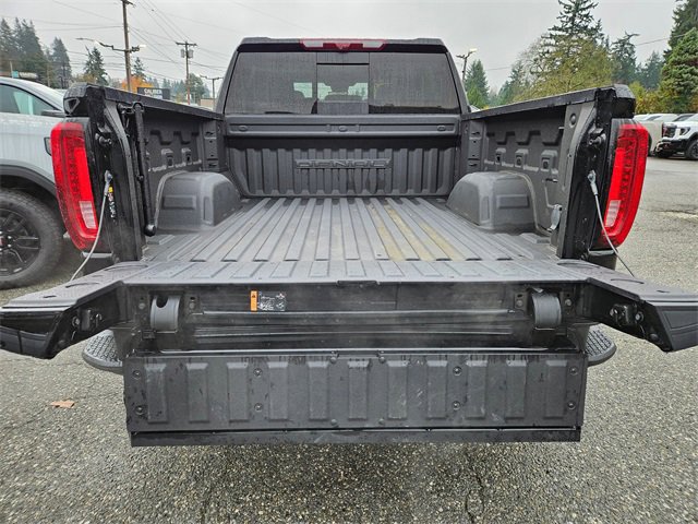 Used 2024 GMC Sierra 1500 Denali w/ Technology Package image 9