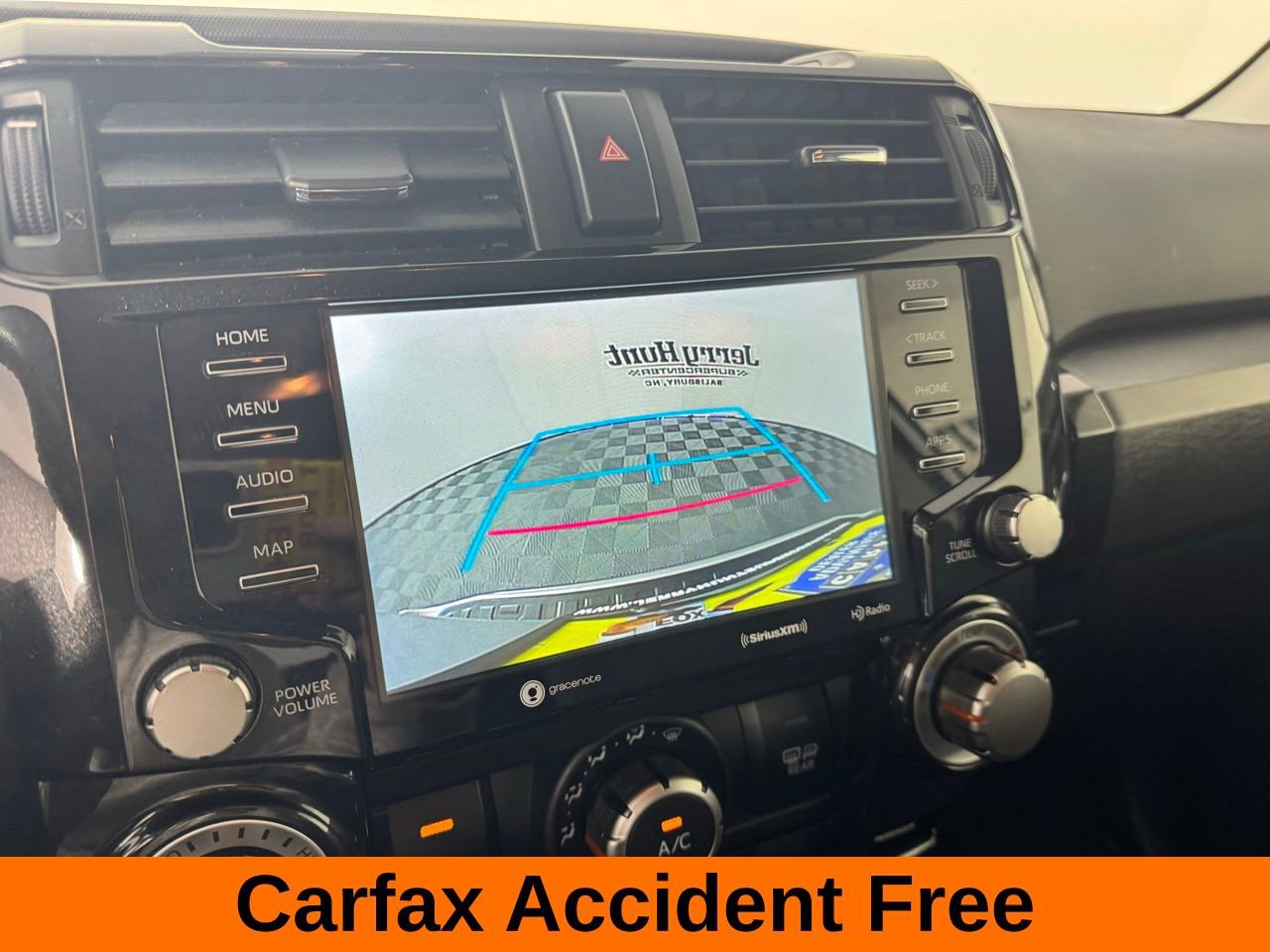 Used 2024 Toyota 4Runner TRD Off-Road Premium image 3