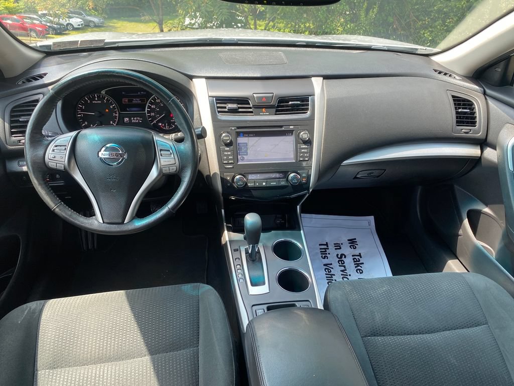 Used 2015 Nissan Altima 2.5 SV w/ Convenience Package FWD image 23