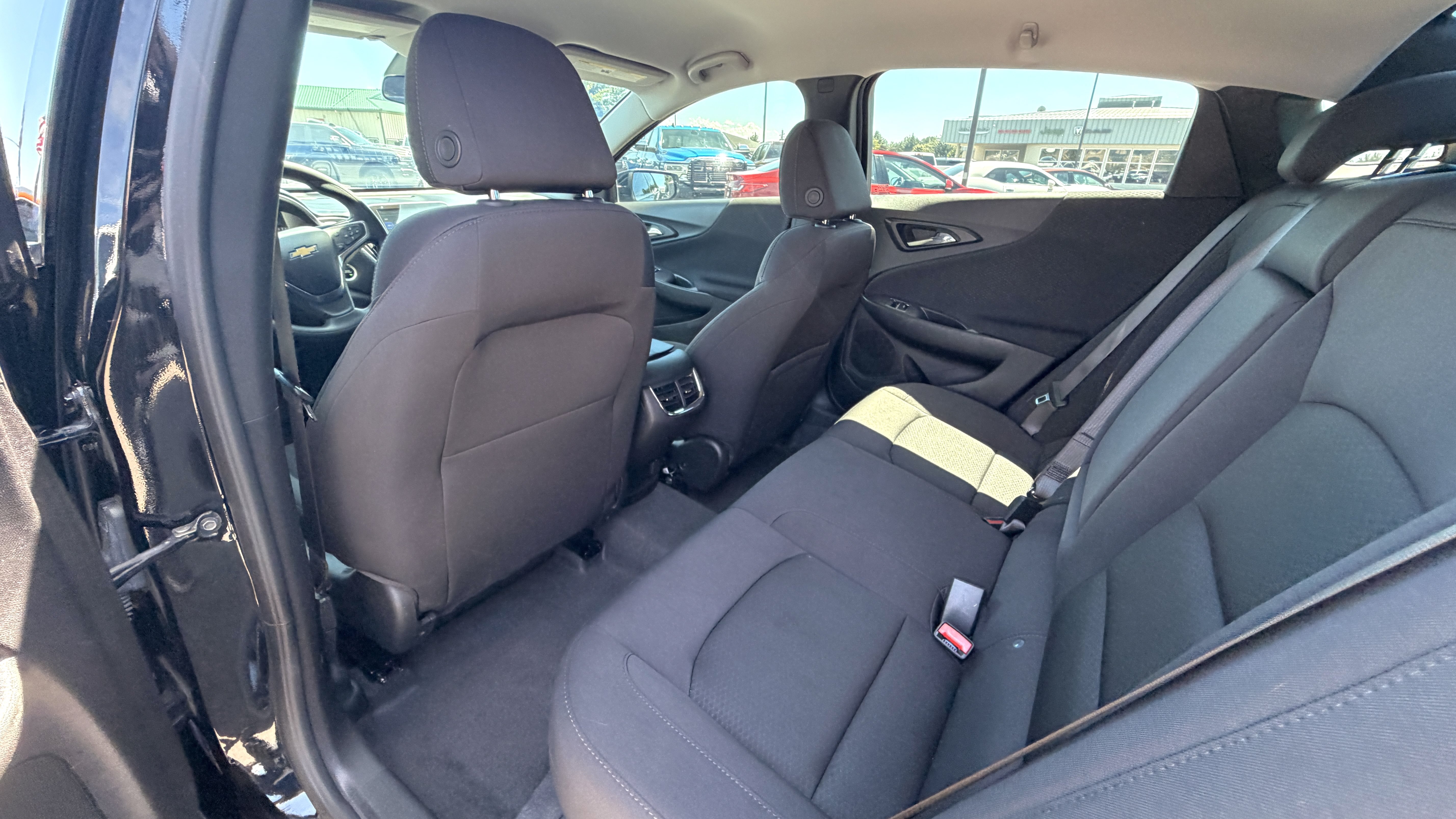 Used 2024 Chevrolet Malibu LT FWD image 16