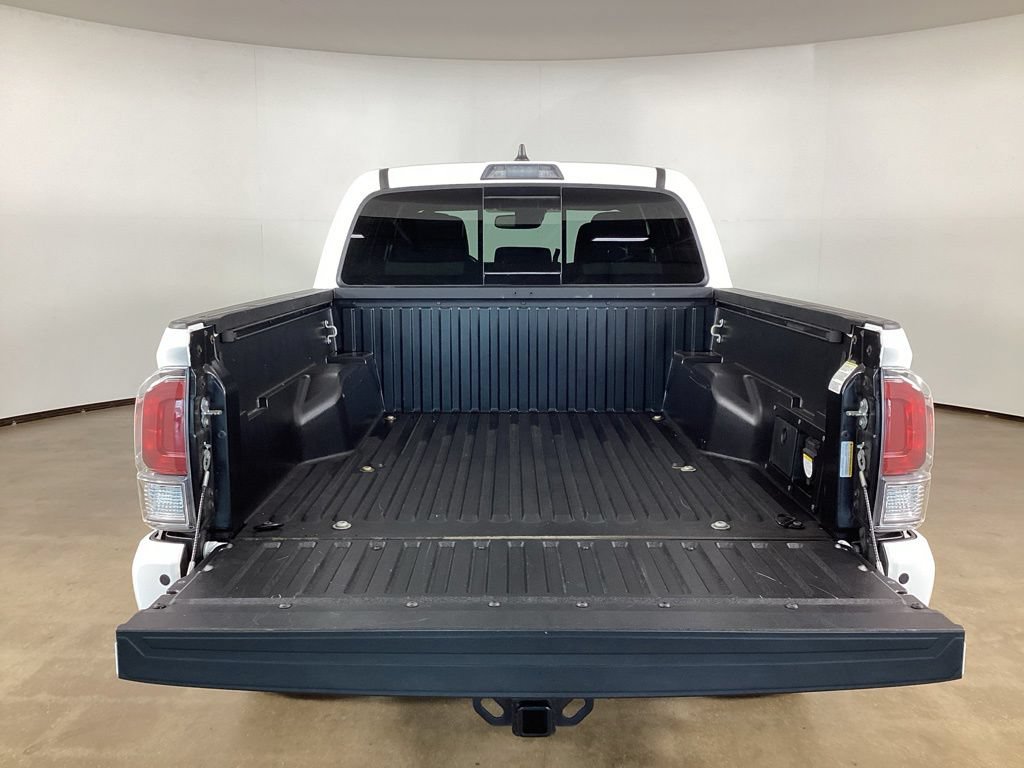 Used 2021 Toyota Tacoma TRD Off-Road w/ Advanced Technology Package AWD/4WD image 7