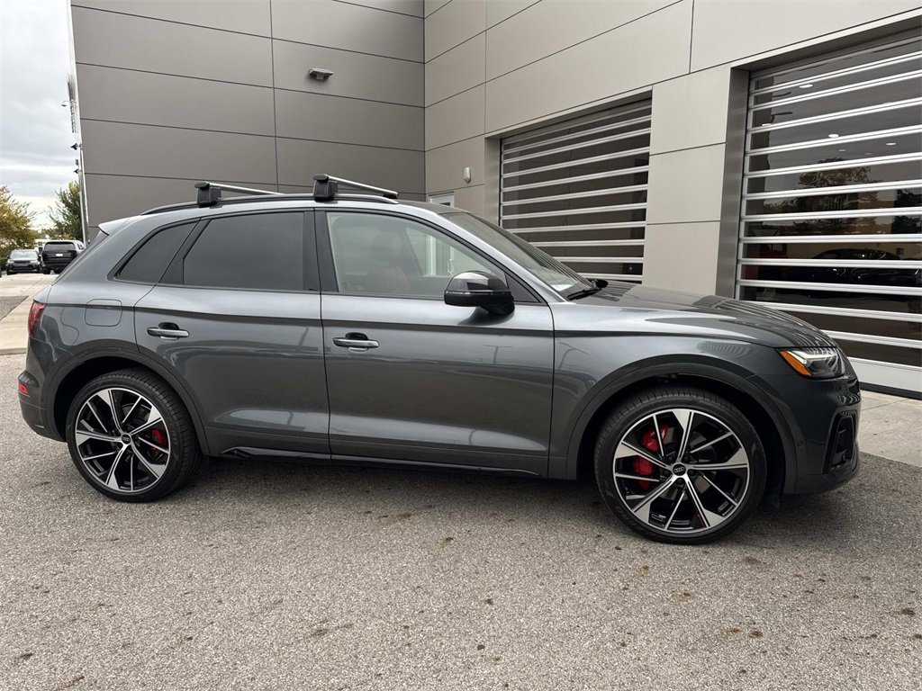 Used 2024 Audi SQ5 Prestige image 8