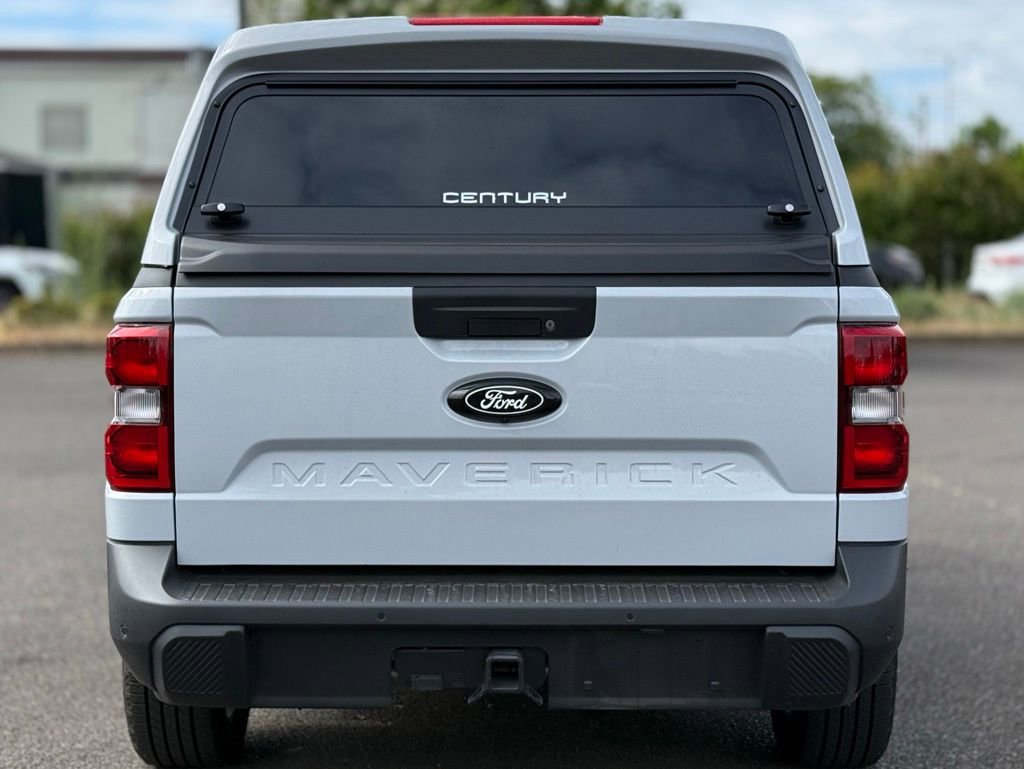 Used 2025 Ford Maverick XLT w/ Equipment Group 301A AWD/4WD image 4