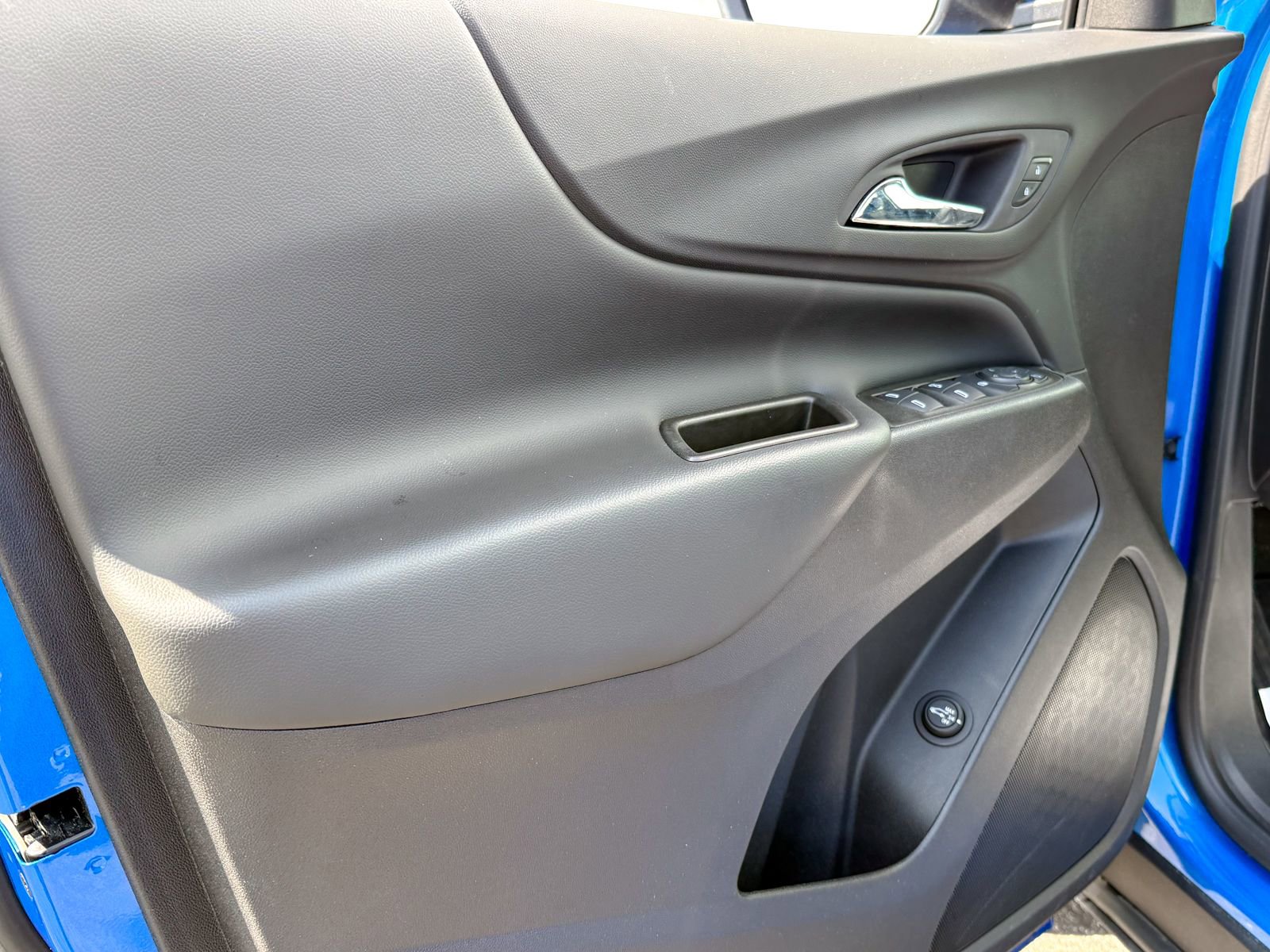 Used 2024 Chevrolet Equinox LT image 16