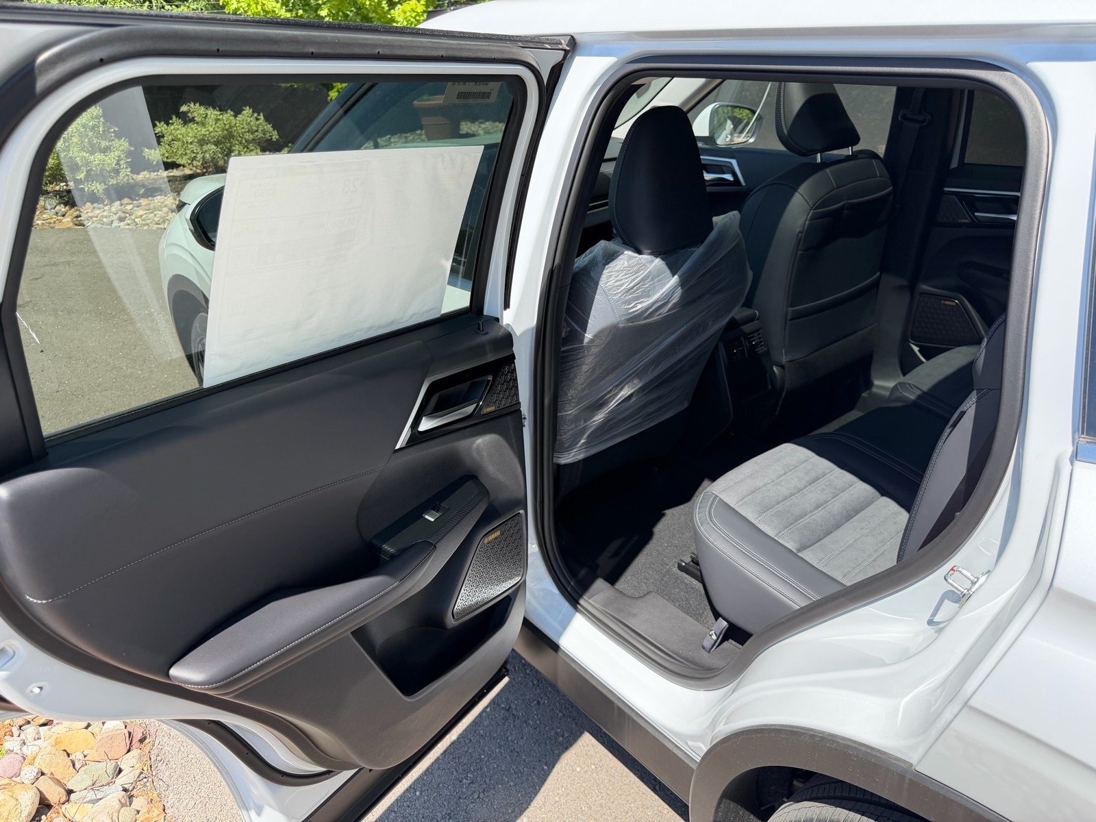 New 2026 Mitsubishi Outlander SE FWD image 18