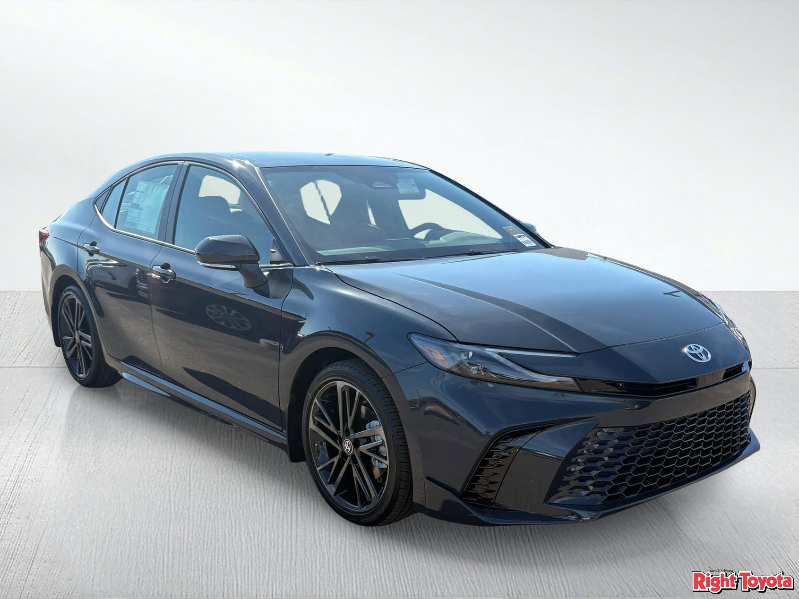 New 2026 Toyota Camry XSE FWD image 10