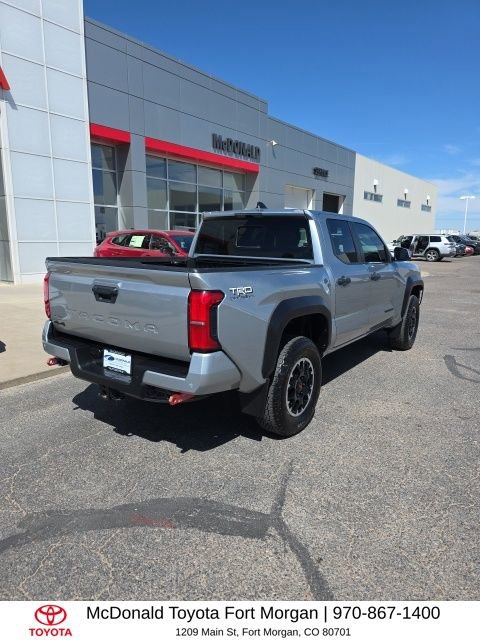 Used 2024 Toyota Tacoma TRD Off-Road w/ TRD Off Road Upgrade Package image 5