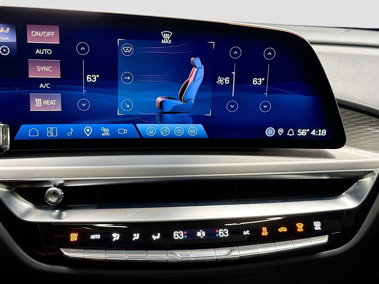 Used 2026 Cadillac Lyriq Premium Luxury AWD/4WD image 19