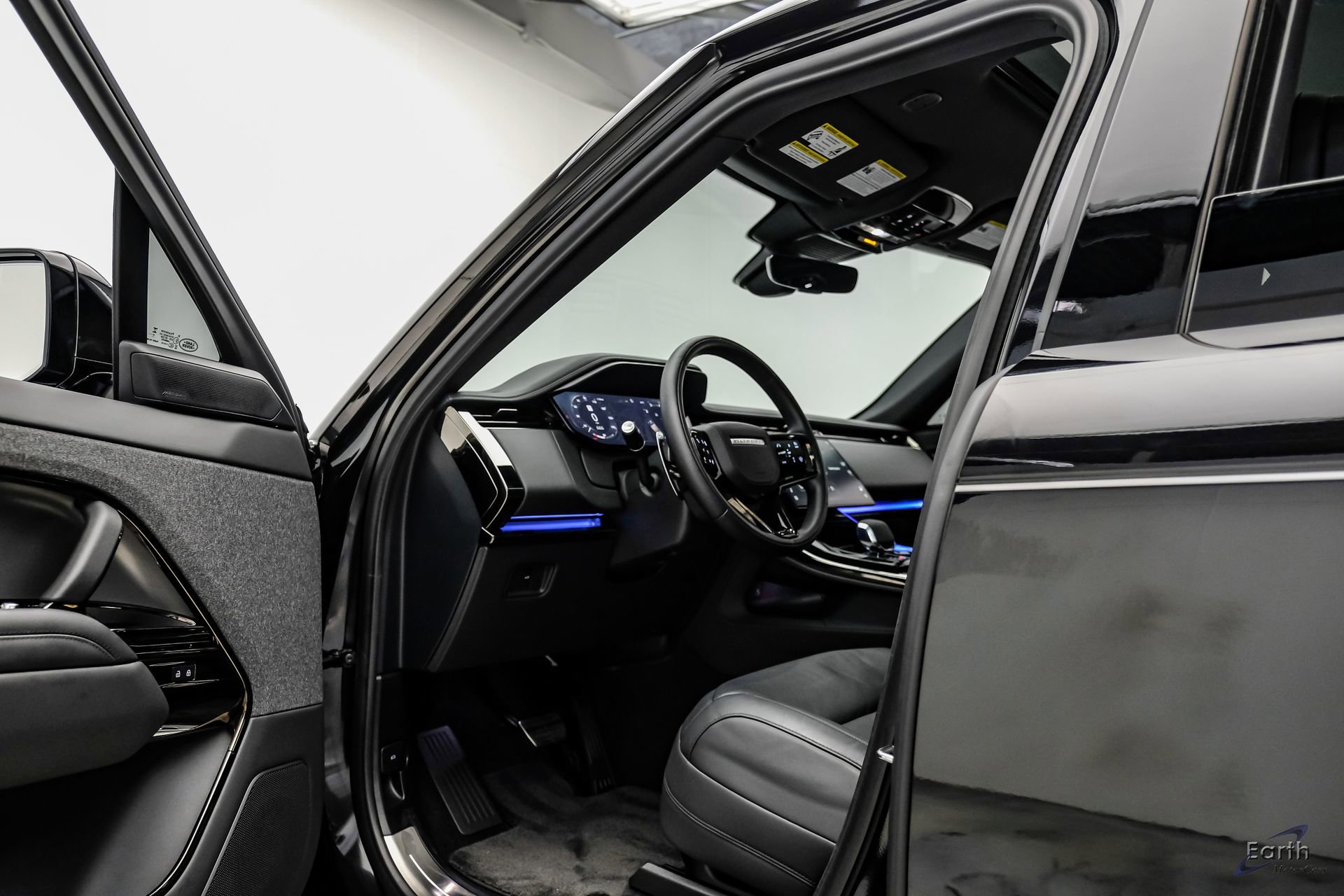 Used 2024 Land Rover Range Rover Sport Dynamic SE AWD/4WD image 33