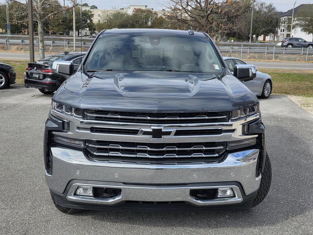 Used 2022 Chevrolet Silverado 1500 LTZ image 2