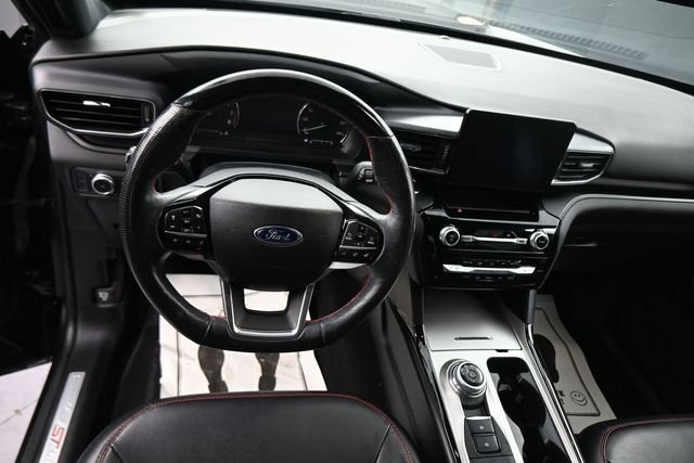 Used 2022 Ford Explorer ST-Line AWD/4WD image 22