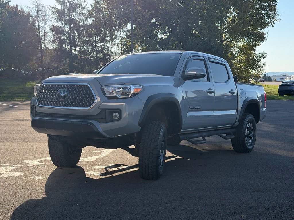 Used 2019 Toyota Tacoma TRD Off-Road AWD/4WD image 2