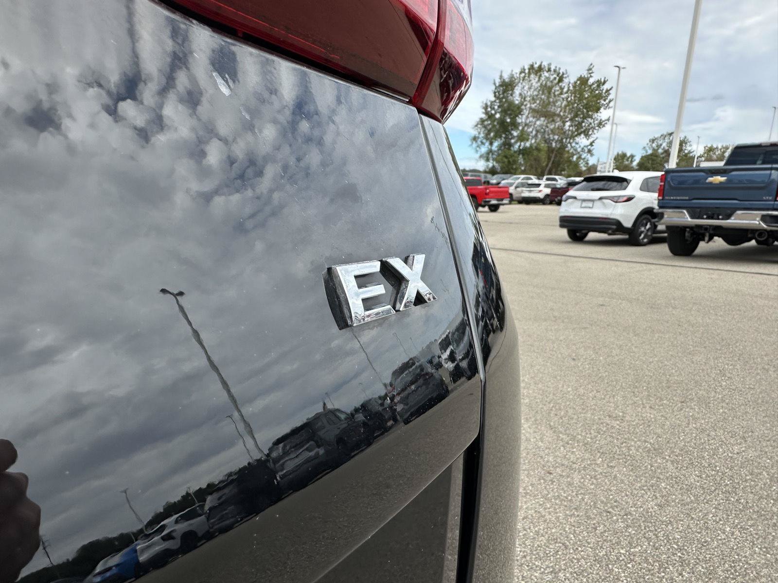 Used 2021 Kia Sportage EX w/ EX Technology Package FWD image 12