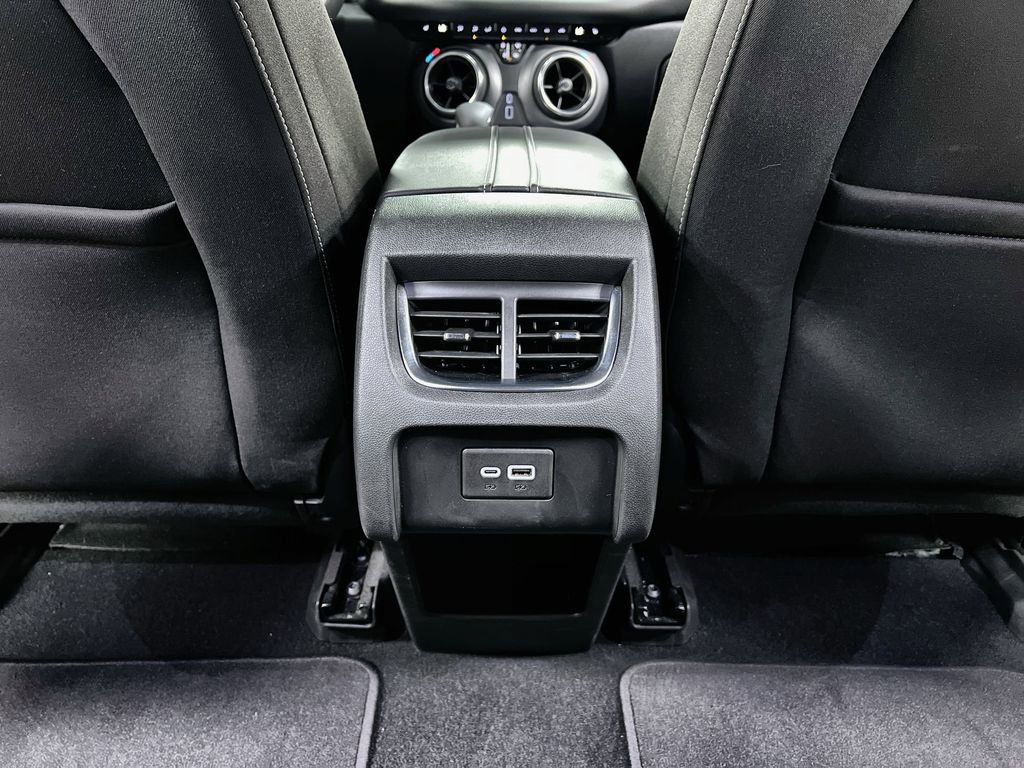Used 2025 Chevrolet Blazer LT image 22