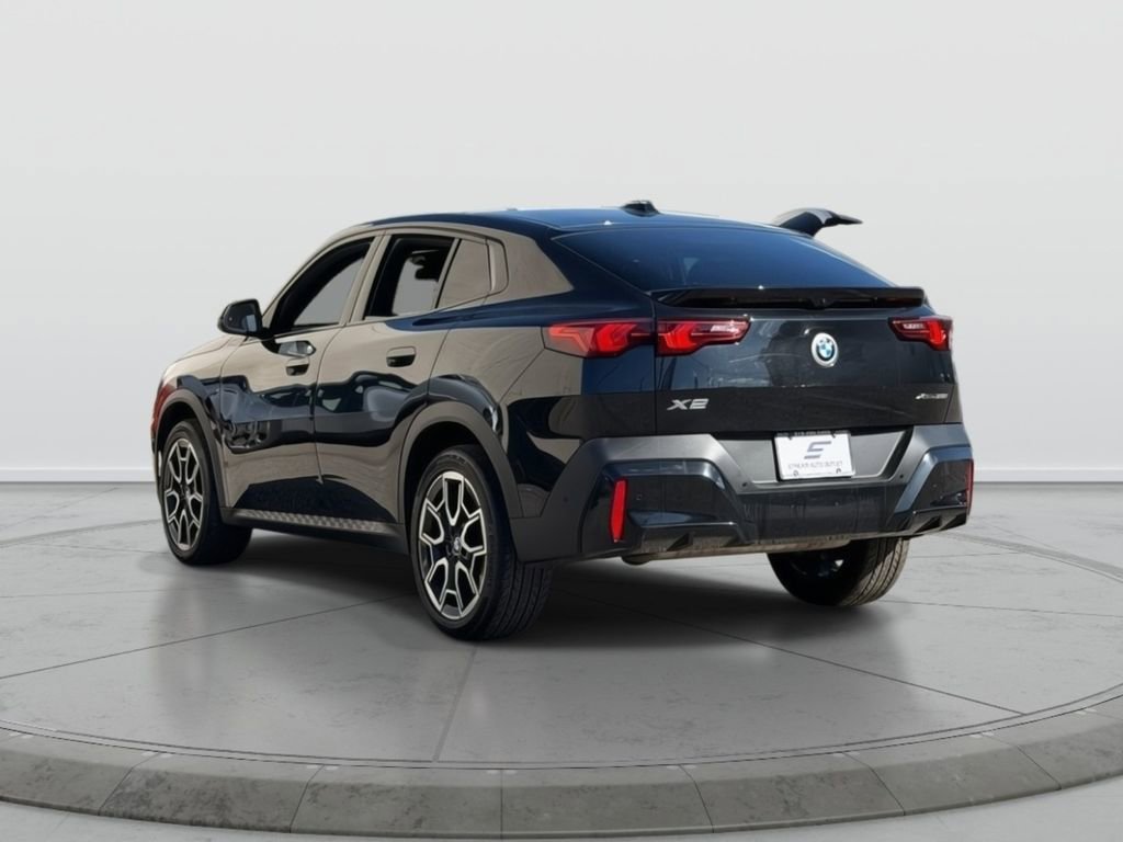 Used 2026 BMW X2 xDrive28i AWD/4WD image 5