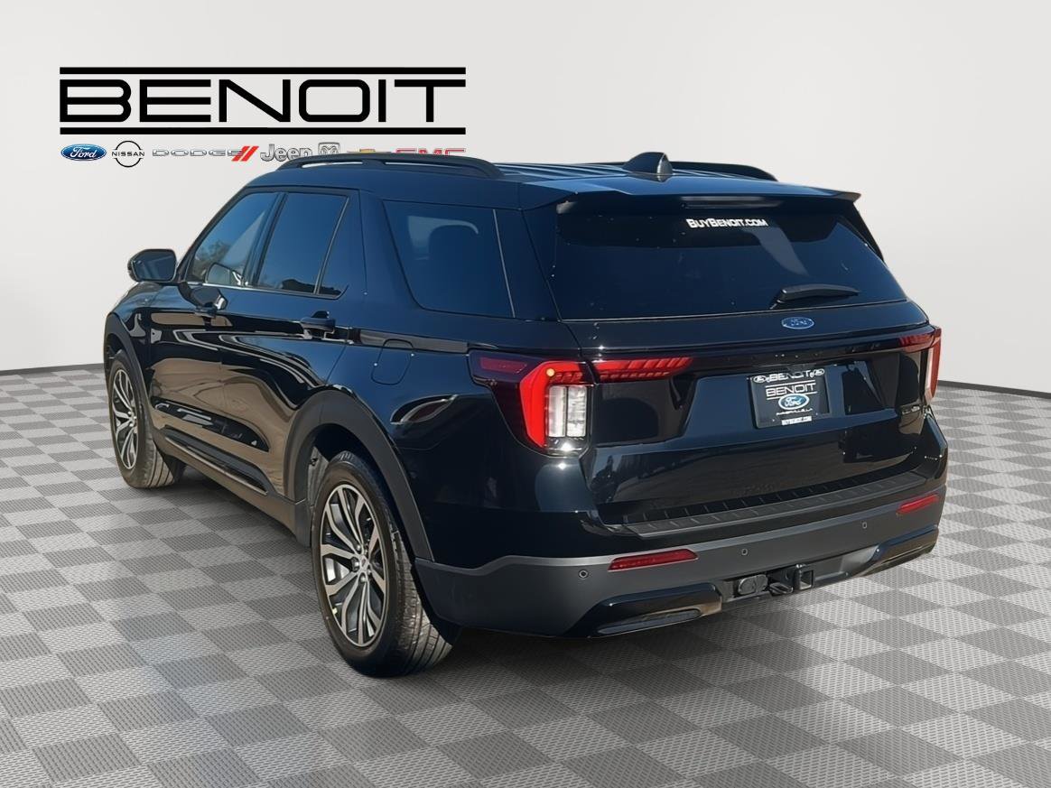 New 2026 Ford Explorer ST-Line image 7