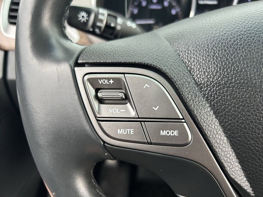 Used 2018 Hyundai Santa Fe Sport w/ 2.4L Tech Package 04 FWD image 18