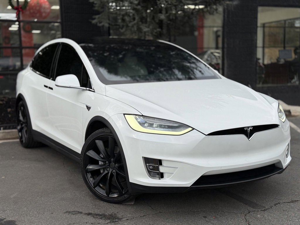 Used 2020 Tesla Model X Long Range image 7