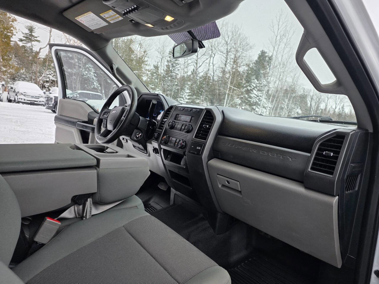 Used 2019 Ford F250 XL w/ Power Equipment Group image 25