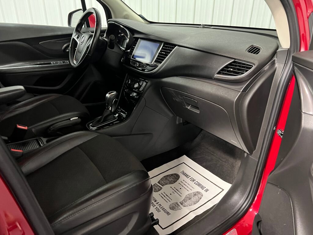 Used 2019 Buick Encore Preferred image 3