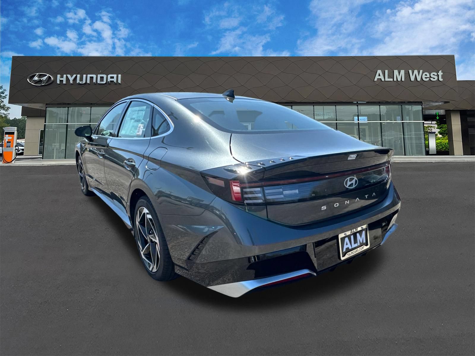 New 2026 Hyundai Sonata SEL FWD image 8