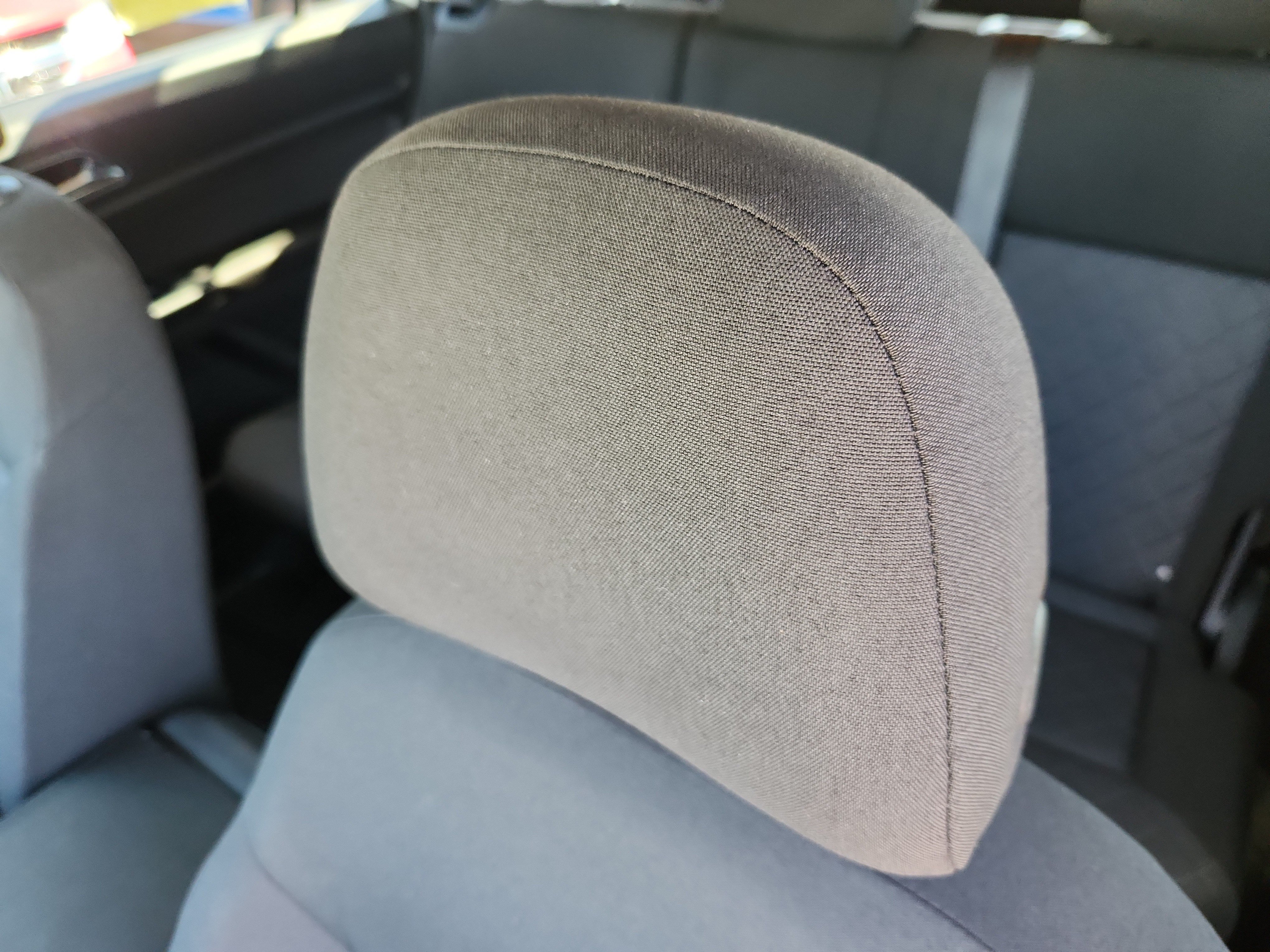 Used 2018 Volkswagen Atlas S FWD image 11