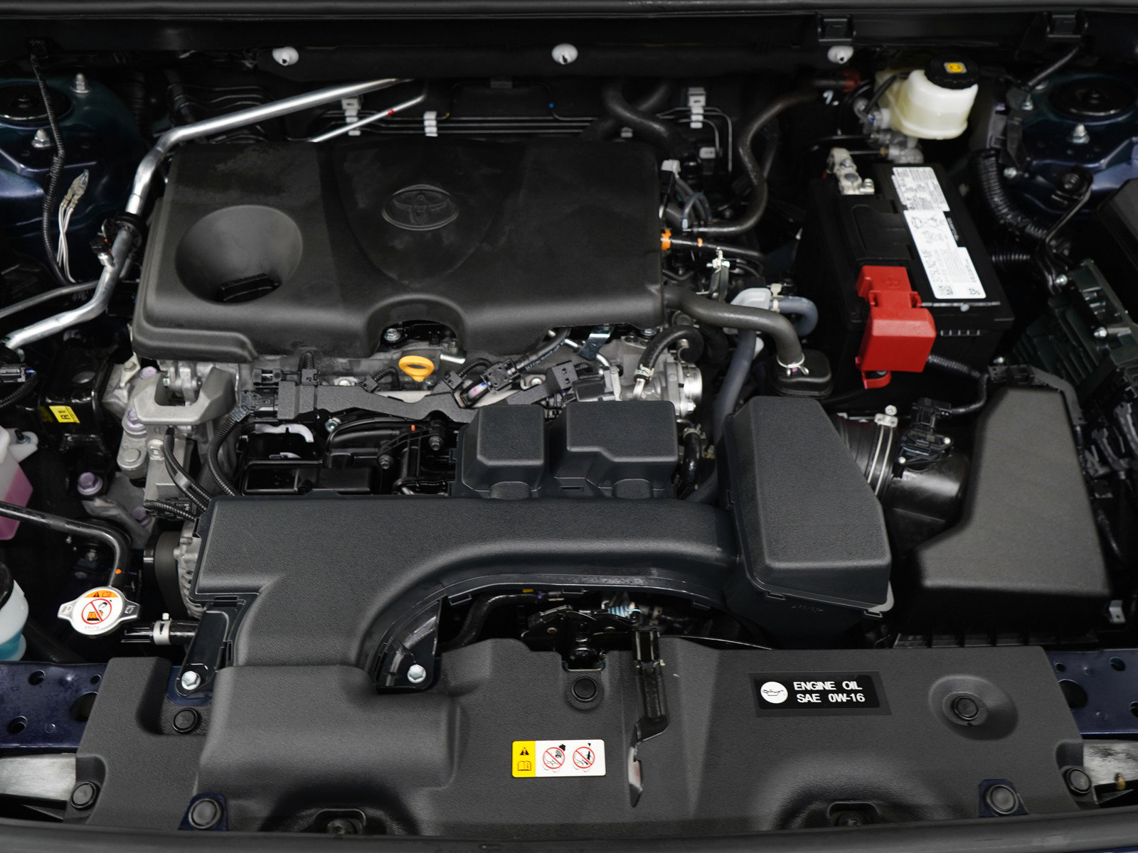 Used 2025 Toyota RAV4 Limited w/ Weather Package AWD/4WD image 33