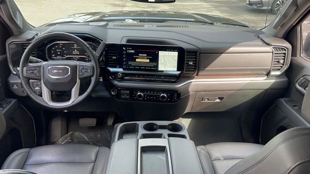Used 2025 GMC Sierra 1500 SLT image 13