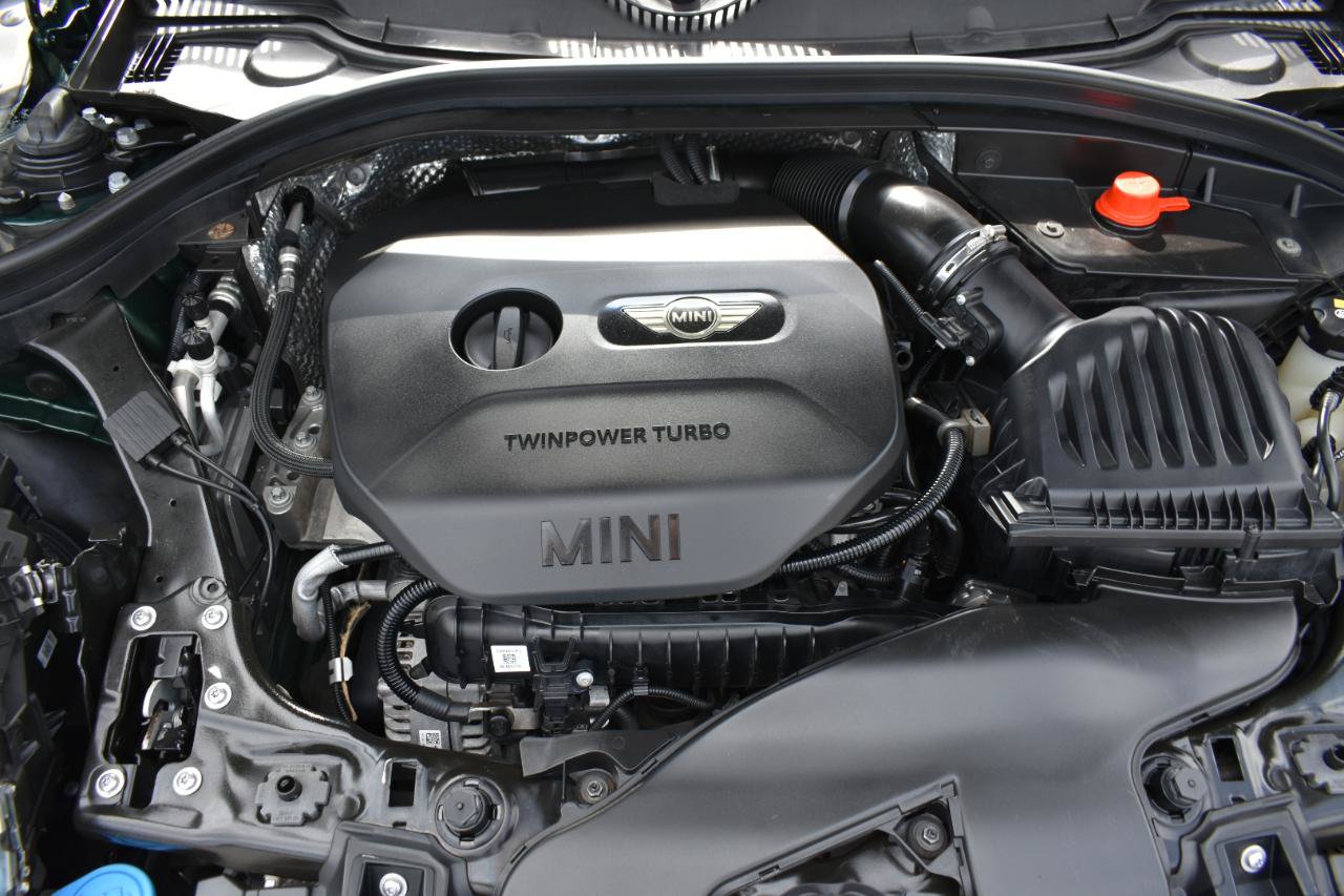 Used 2016 MINI Cooper Clubman FWD image 50