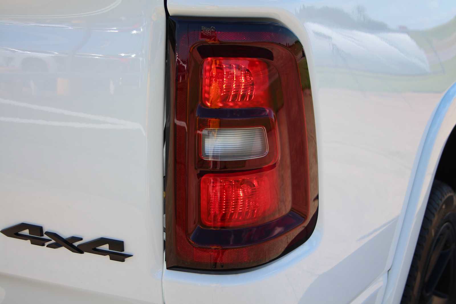 Used 2025 RAM 1500 Laramie w/ Night Edition AWD/4WD image 13