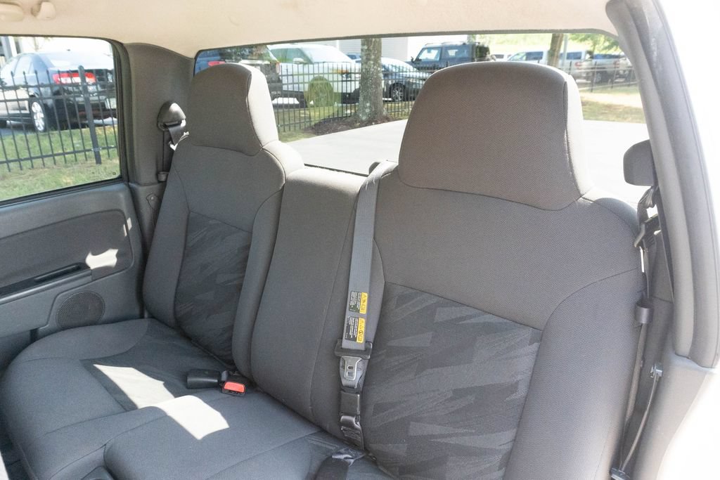 Used 2005 Chevrolet Colorado LS RWD image 17