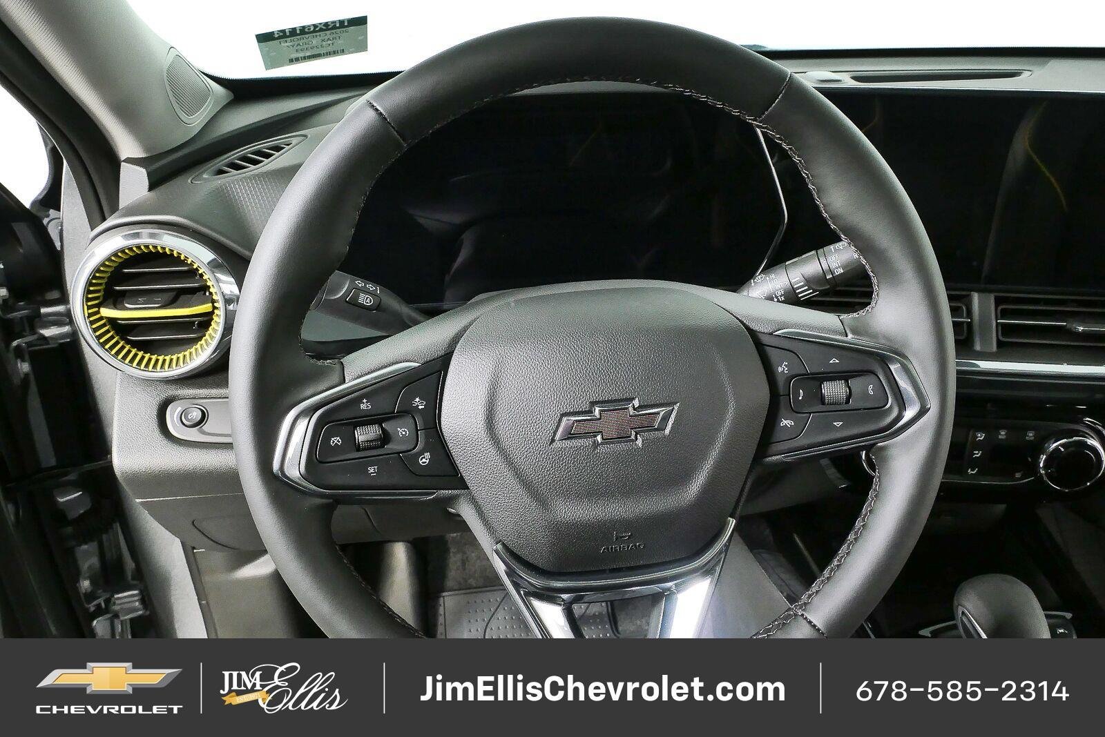New 2026 Chevrolet Trax ACTIV w/ Sunroof Package FWD image 9