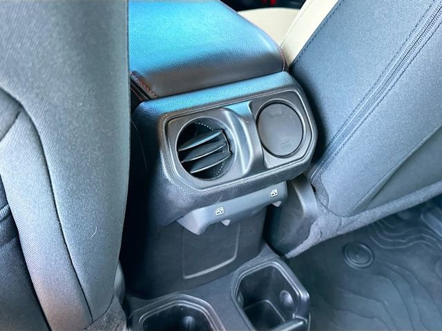 Used 2020 Jeep Wrangler Unlimited Sport AWD/4WD image 23