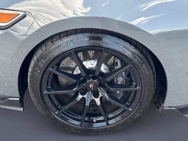 Certified 2018 Ford Mustang Shelby GT350 w/ Electronics Package RWD image 11