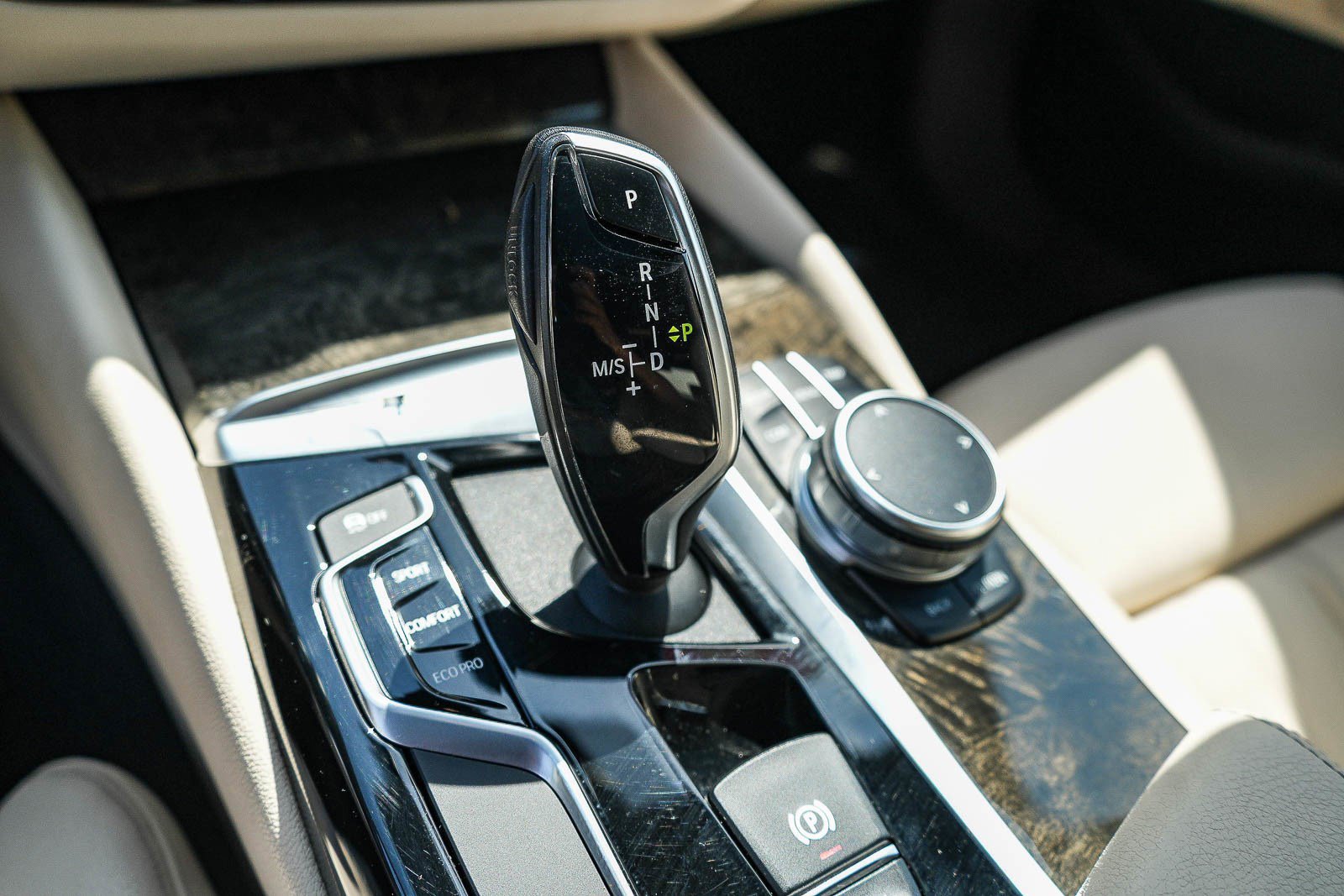 Used 2019 BMW 540i w/ Convenience Package RWD image 19