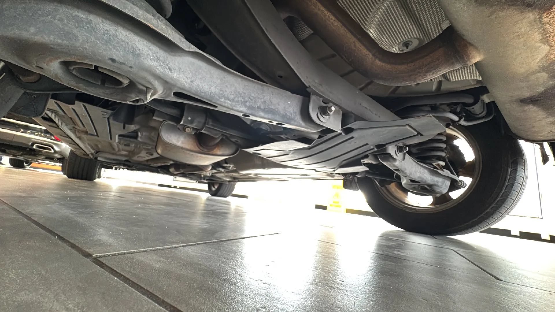 Used 2015 Ford Escape SE FWD image 36