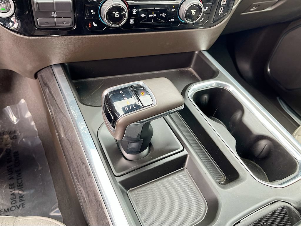 Used 2024 Chevrolet Silverado 1500 LTZ w/ Technology Package AWD/4WD image 16