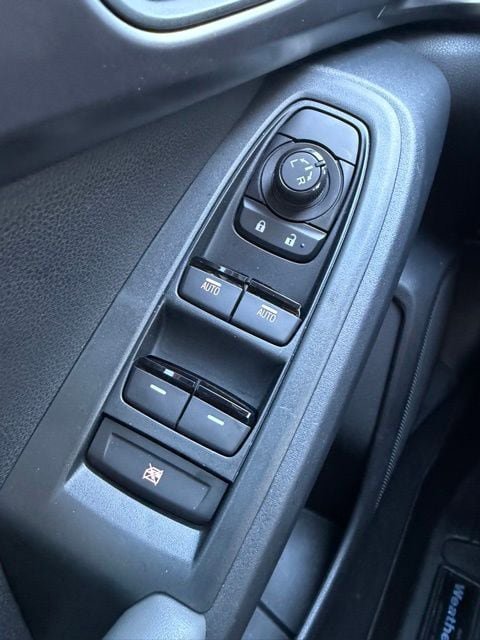 Used 2024 Subaru Impreza 2.0i AWD/4WD image 17