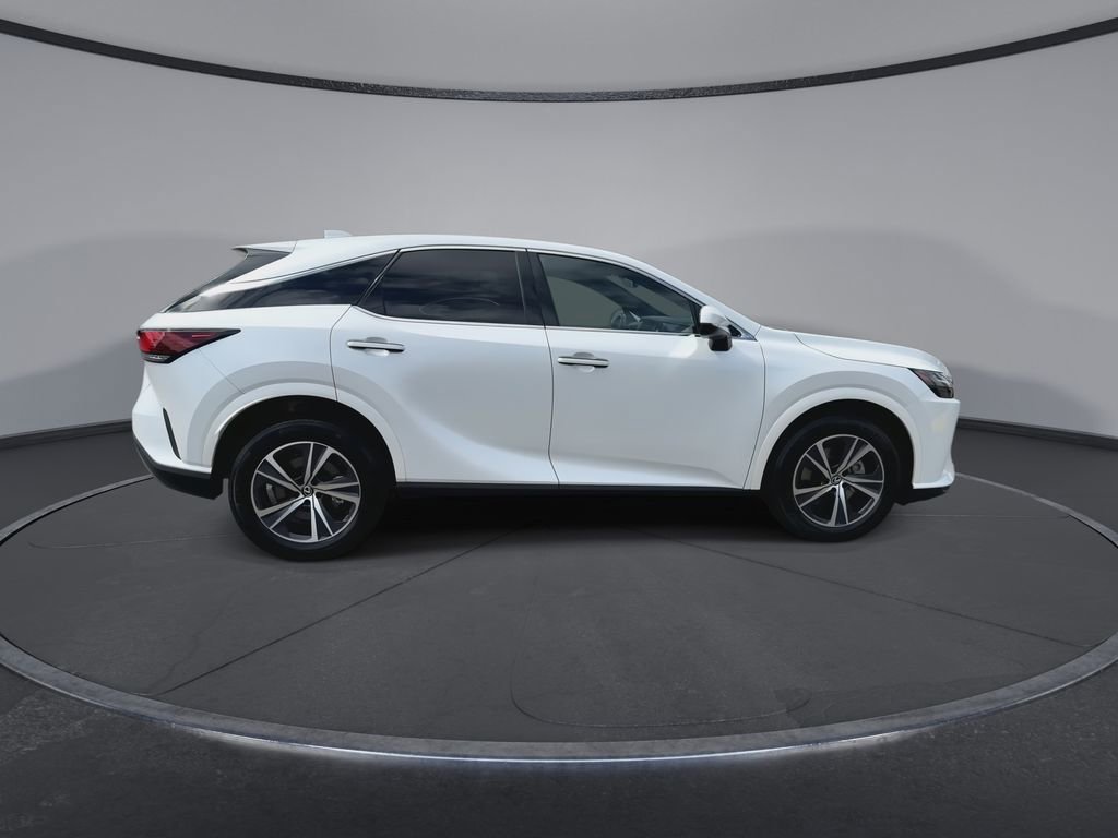 Used 2025 Lexus RX 350 FWD w/ Technology Package image 9