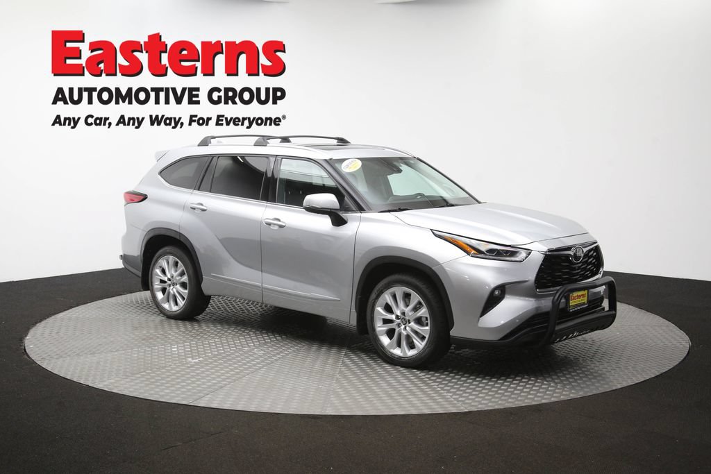 Used 2021 Toyota Highlander Limited AWD/4WD image 53