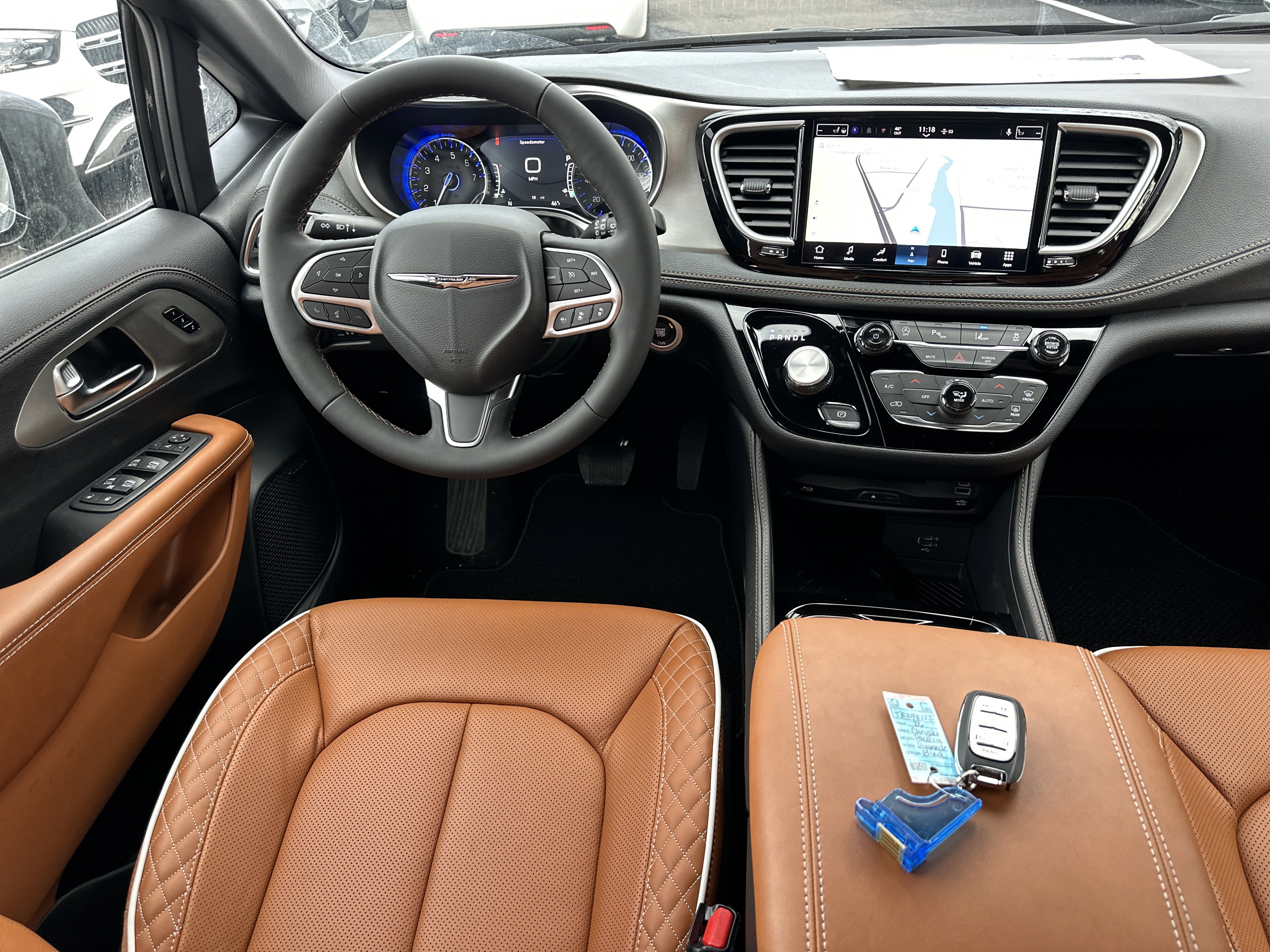 New 2026 Chrysler Pacifica Pinnacle image 34