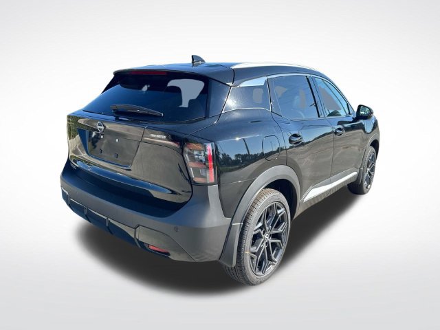New 2027 Nissan Kicks SR w/ Cold Weather Package FWD image 9