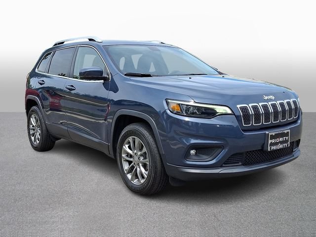 Used 2019 Jeep Cherokee Latitude Plus AWD/4WD image 3