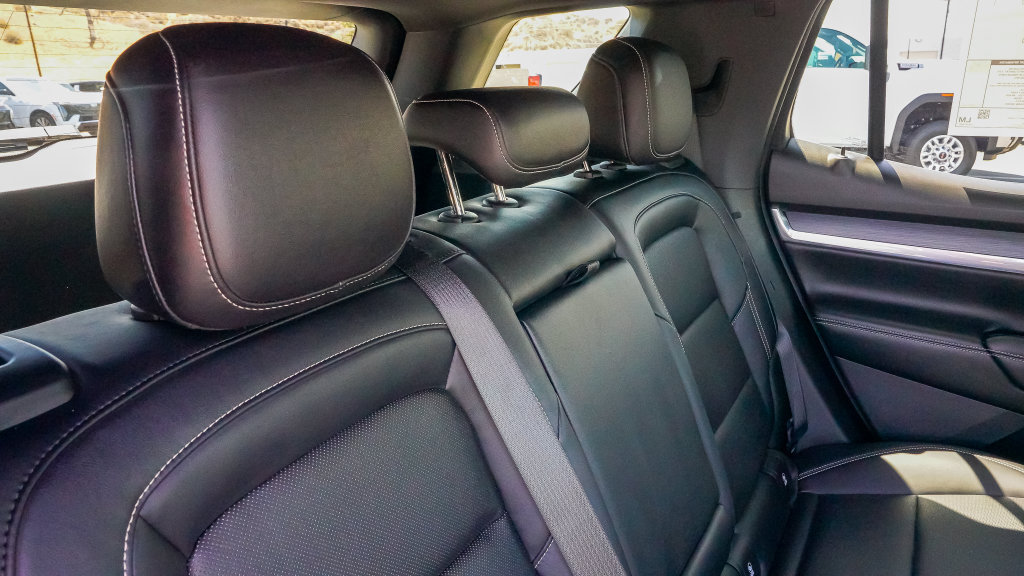 New 2027 GMC Terrain Elevation w/ Black Edition FWD image 11