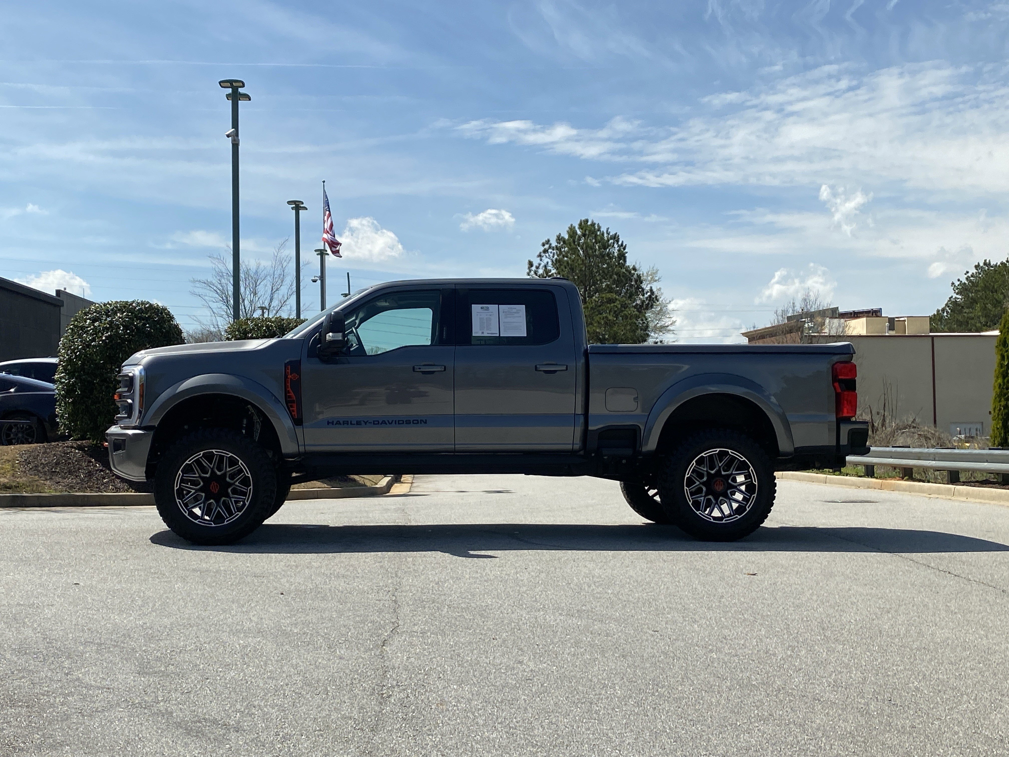 Used 2024 Ford F250 Lariat w/ Lariat Ultimate Package AWD/4WD image 14