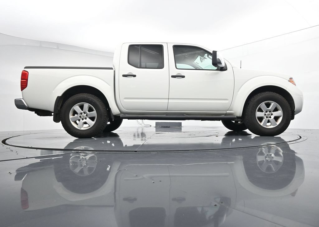 Used 2016 Nissan Frontier SV w/ SV Value Truck Package AWD/4WD image 35