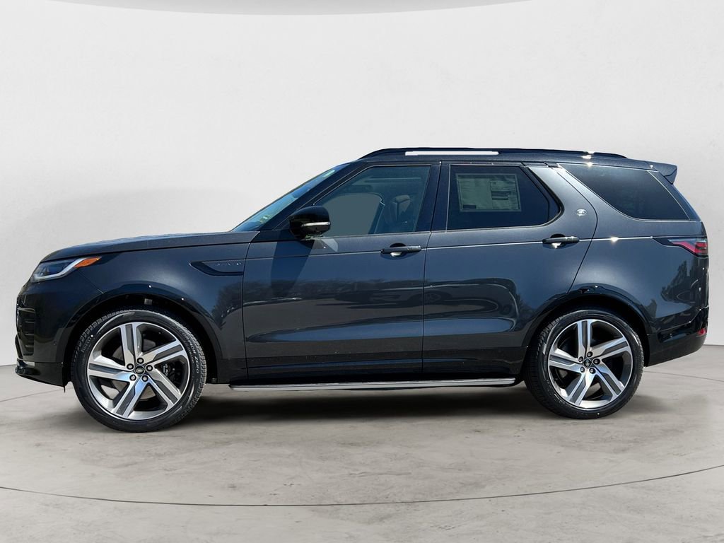 New 2025 Land Rover Discovery Metropolitan Edition image 2