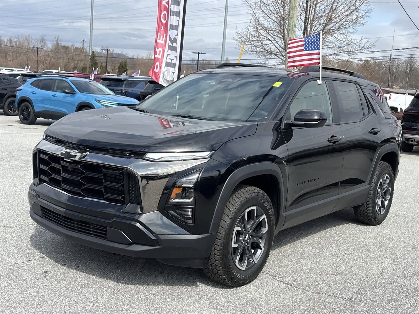 New 2026 Chevrolet Equinox ACTIV w/ Convenience Package III AWD/4WD image 4