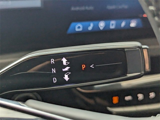 Used 2023 Cadillac Lyriq 2WD image 26